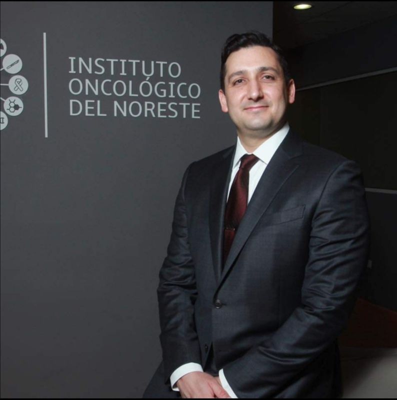 Dr. C. Rafael Piñeiro Retif